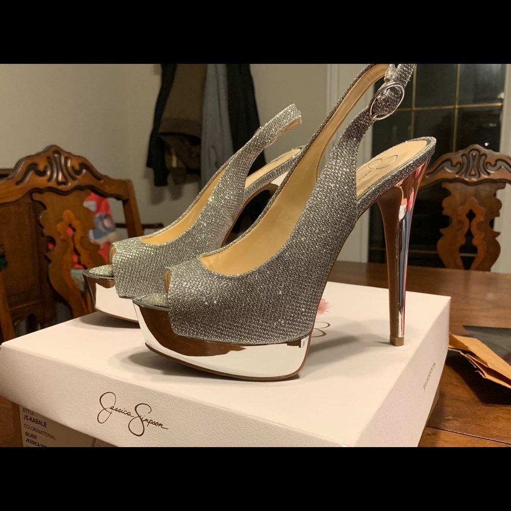 Jessica Simpson heels